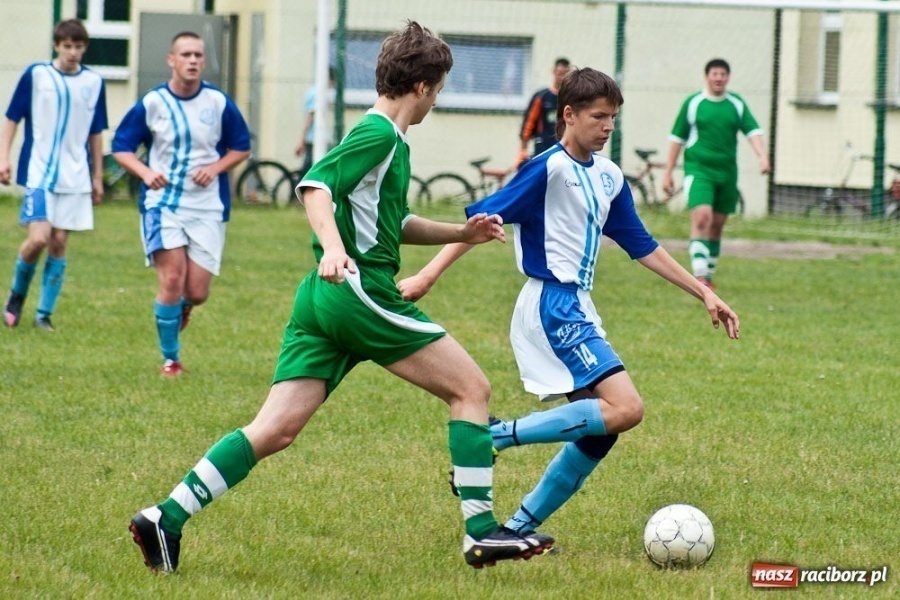 Zdjęcie w galerii na portalu naszraciborz.pl: Juniorzy Markowic lepsi w derbach wiadomości z regionu