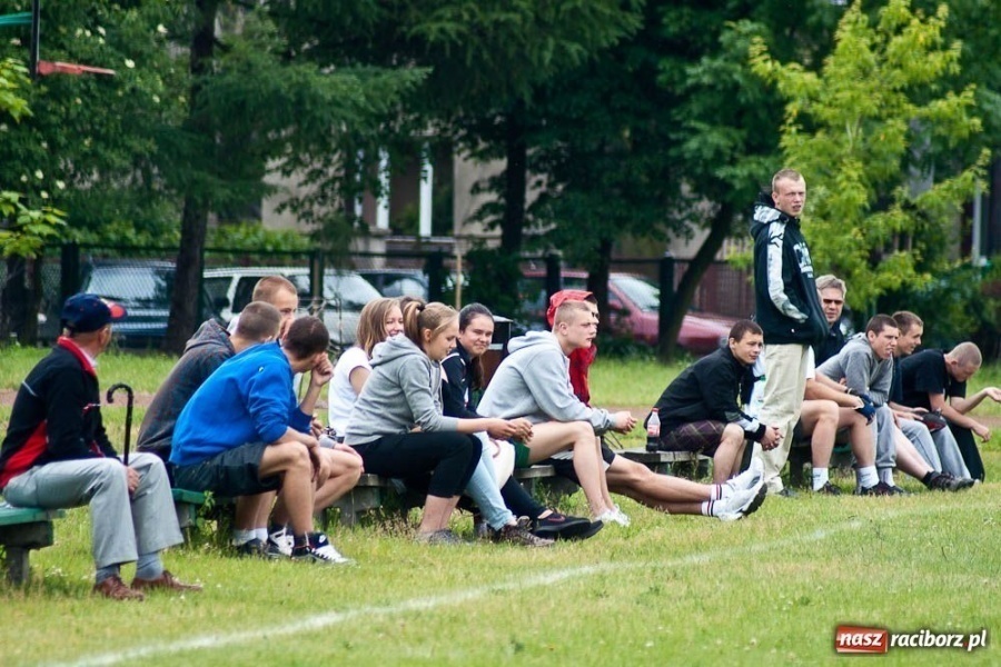 Zdjęcie w galerii na portalu naszraciborz.pl: Juniorzy Markowic lepsi w derbach wiadomości z regionu