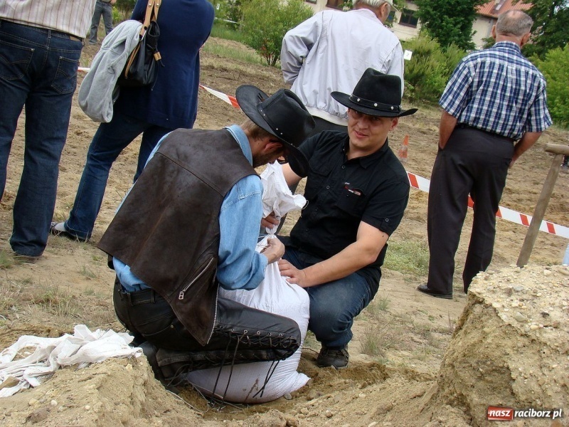 Zdjęcie w galerii na portalu naszraciborz.pl: Koń Leon uciągnął 1200 kg wiadomości z regionu