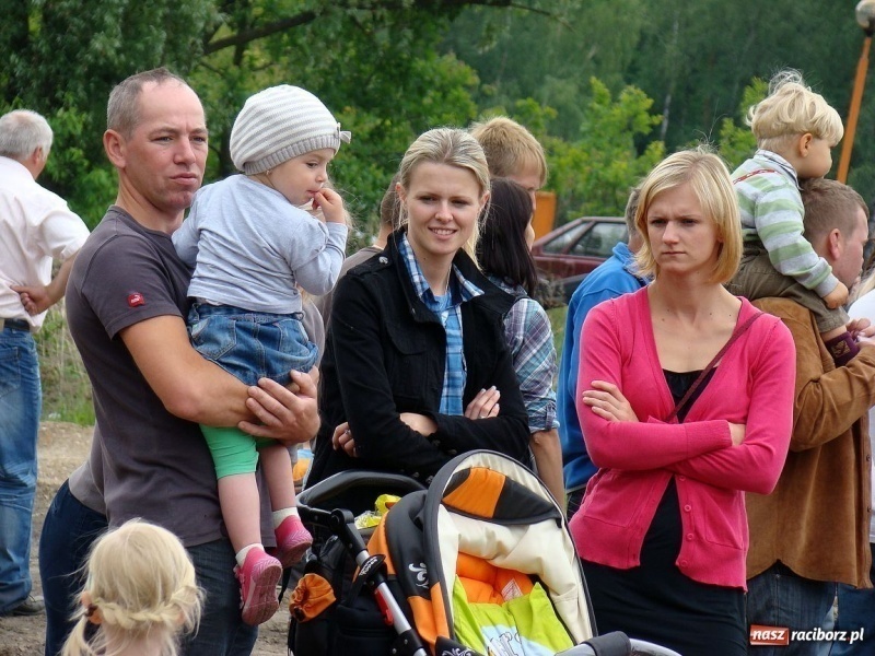 Zdjęcie w galerii na portalu naszraciborz.pl: Koń Leon uciągnął 1200 kg wiadomości z regionu