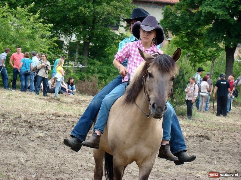 Zdjęcie w galerii na portalu naszraciborz.pl: Western w Kuźni Raciborskiej wiadomości z regionu