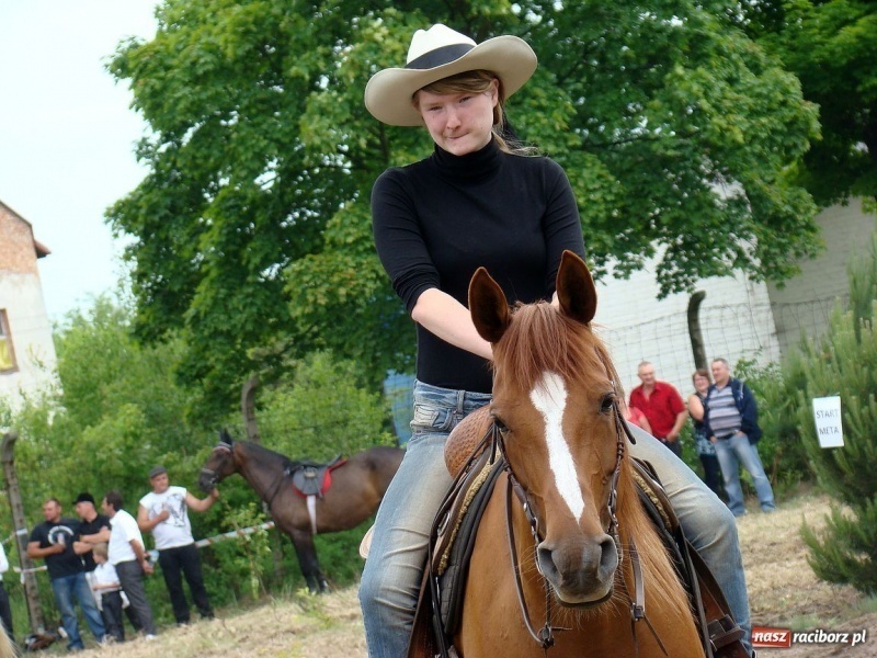Zdjęcie w galerii na portalu naszraciborz.pl: Western w Kuźni Raciborskiej wiadomości z regionu