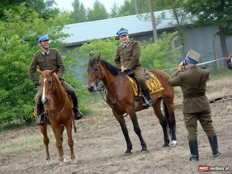 Zdjęcie w galerii na portalu naszraciborz.pl: Western w Kuźni Raciborskiej wiadomości z regionu