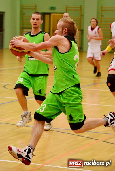 Zdjęcie w galerii na portalu naszraciborz.pl: Kaman i Dywyta w finale ALK-BBL wiadomości z regionu