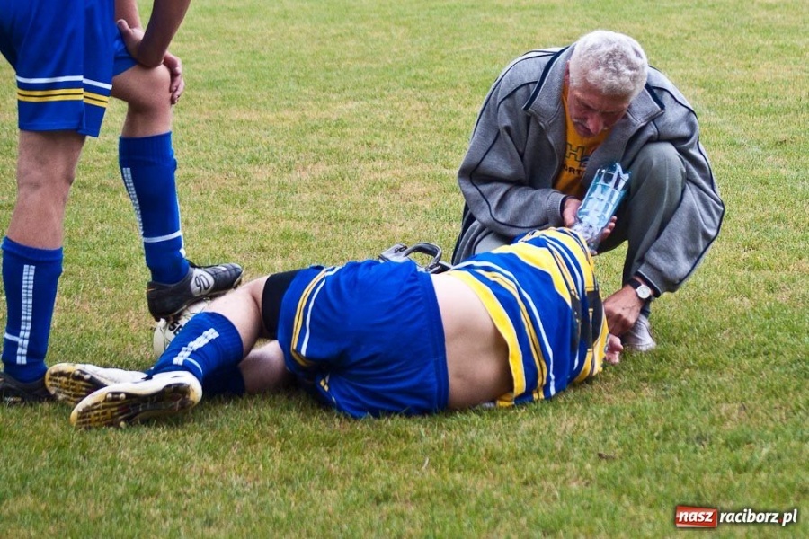 Zdjęcie w galerii na portalu naszraciborz.pl: Ocice wygrywają, ale tabelę zamykają wiadomości z regionu