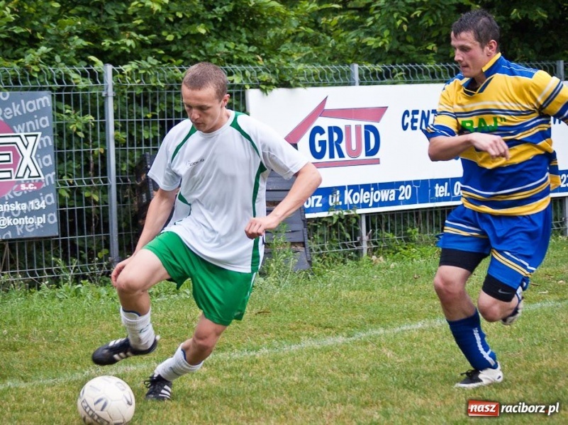 Zdjęcie w galerii na portalu naszraciborz.pl: Ocice wygrywają, ale tabelę zamykają wiadomości z regionu