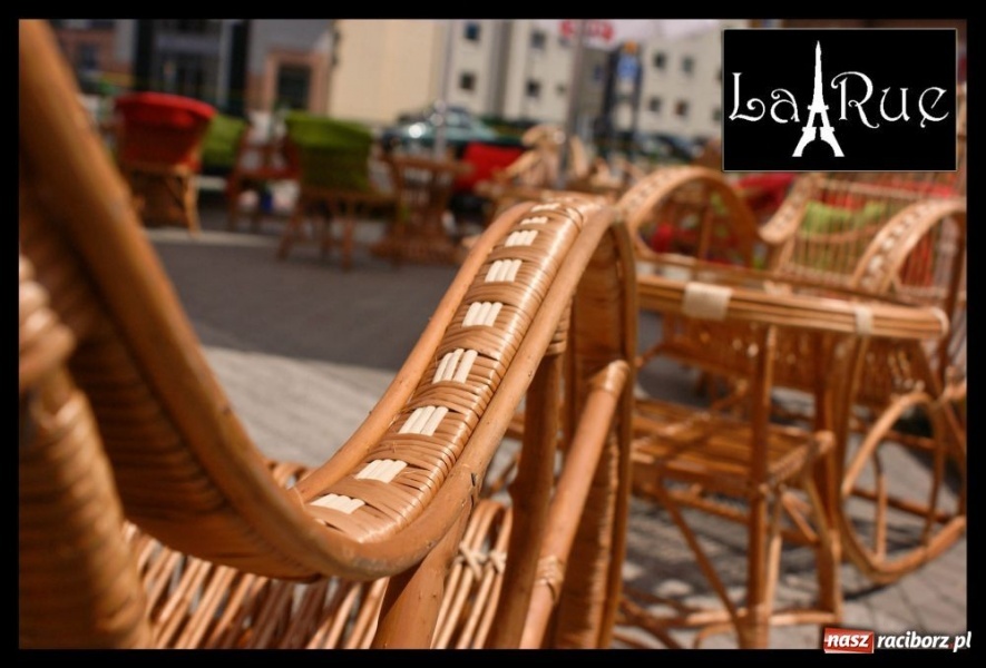 Zdjęcie w galerii na portalu naszraciborz.pl: Usiądź, wypij kawę, rozkoszuj się chwilą wiadomości z regionu