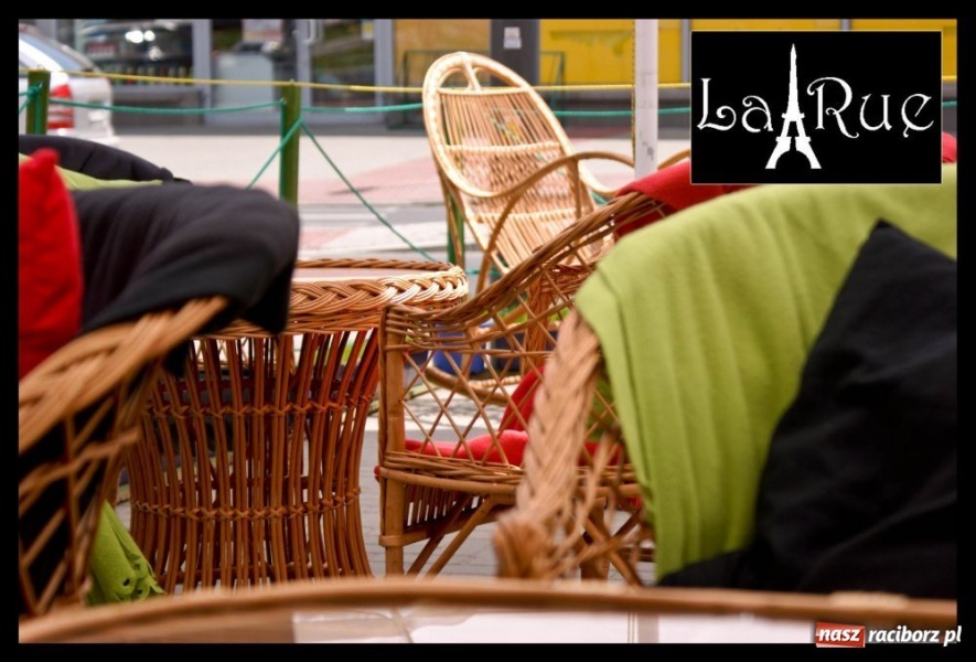 Zdjęcie w galerii na portalu naszraciborz.pl: Usiądź, wypij kawę, rozkoszuj się chwilą wiadomości z regionu