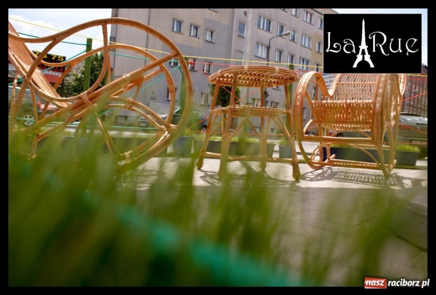 Zdjęcie w galerii na portalu naszraciborz.pl: Usiądź, wypij kawę, rozkoszuj się chwilą wiadomości z regionu