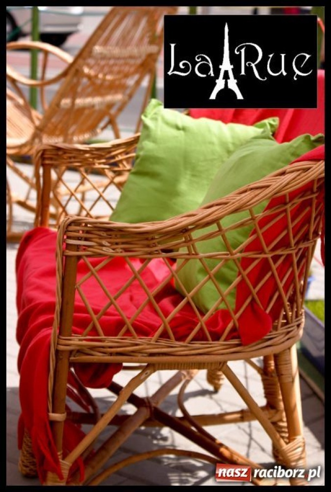 Zdjęcie w galerii na portalu naszraciborz.pl: Usiądź, wypij kawę, rozkoszuj się chwilą wiadomości z regionu