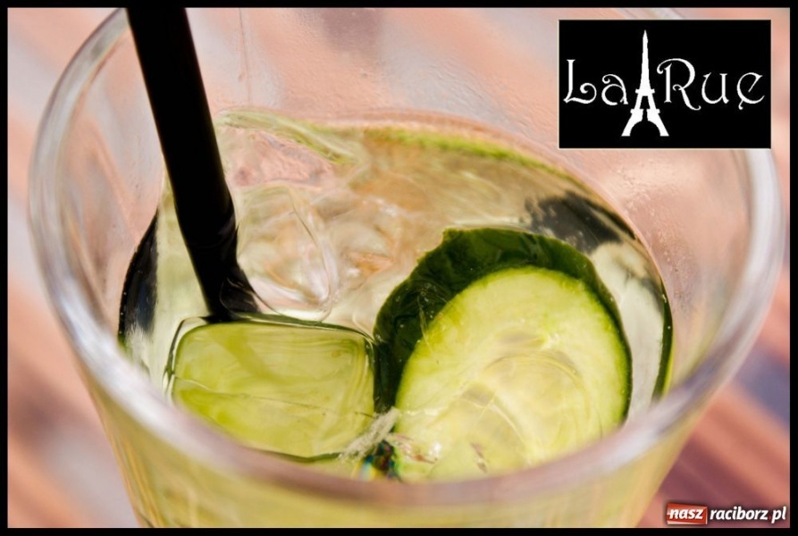 Zdjęcie w galerii na portalu naszraciborz.pl: Usiądź, wypij kawę, rozkoszuj się chwilą wiadomości z regionu