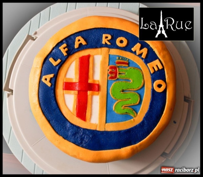 Zdjęcie w galerii na portalu naszraciborz.pl: Usiądź, wypij kawę, rozkoszuj się chwilą wiadomości z regionu