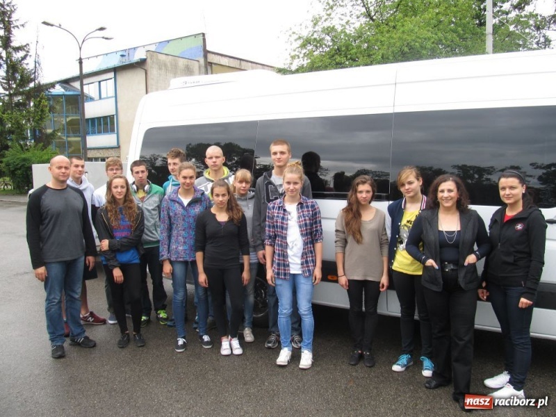 Zdjęcie w galerii na portalu naszraciborz.pl: Liga SMS-ów. Racibórz piąty wiadomości z regionu