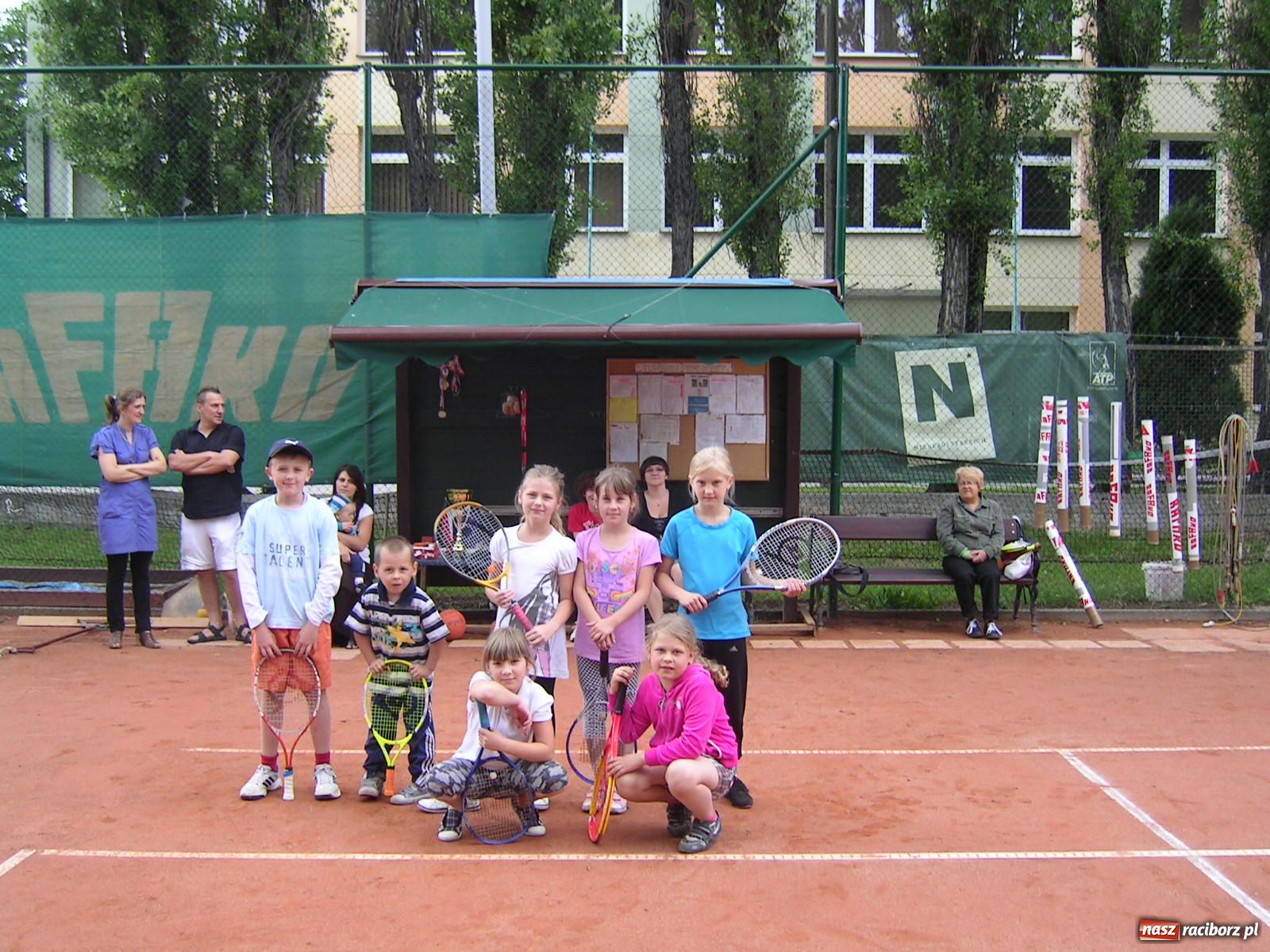 Zdjęcie w galerii na portalu naszraciborz.pl: Dzień Dziecka na korcie Rafako wiadomości z regionu