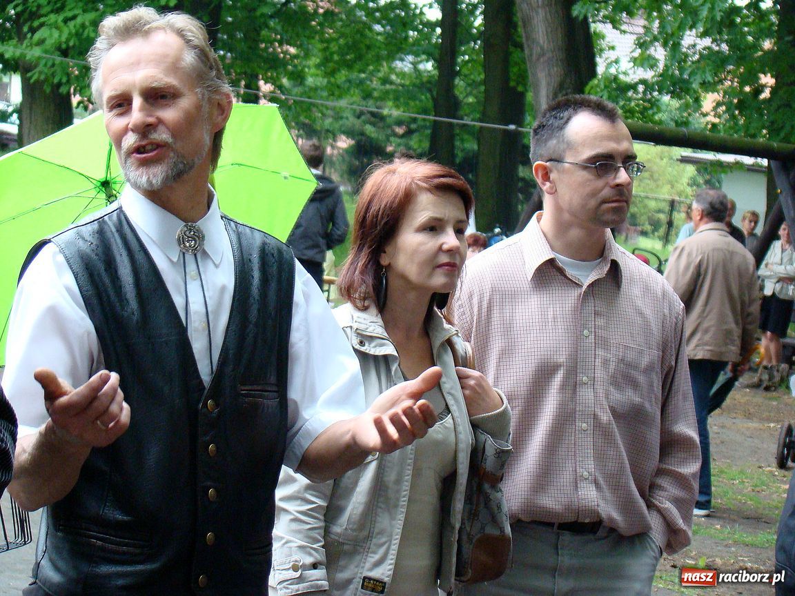 Zdjęcie w galerii na portalu naszraciborz.pl: Dzieci świętowały w parku Dębina wiadomości z regionu