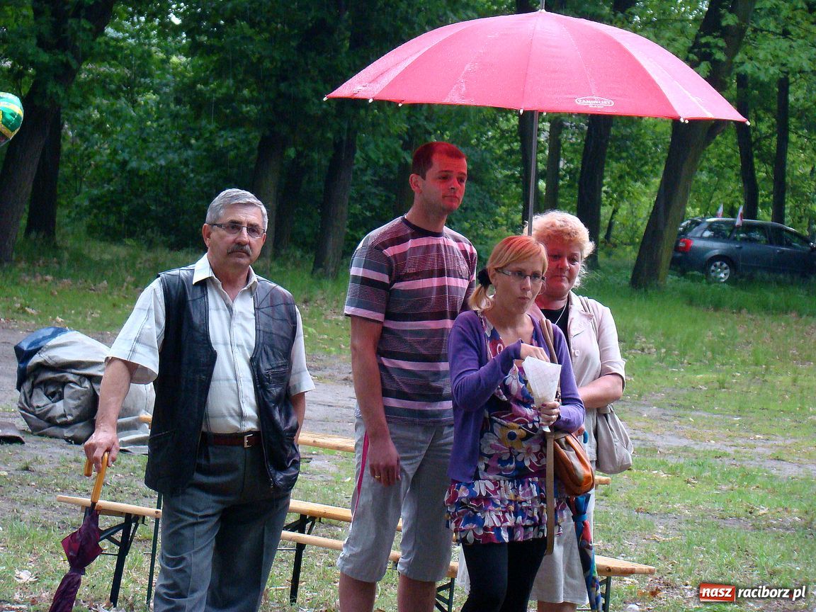 Zdjęcie w galerii na portalu naszraciborz.pl: Dzieci świętowały w parku Dębina wiadomości z regionu