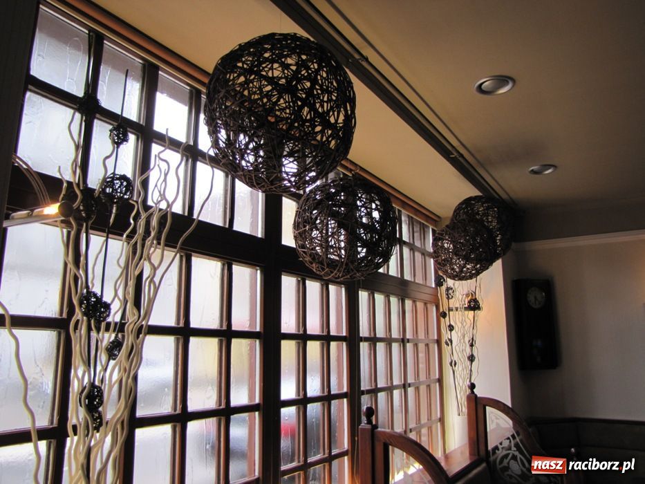 Zdjęcie w galerii na portalu naszraciborz.pl: Obejrzyj mecze Euro w Piwiarni Raciborskiej wiadomości z regionu