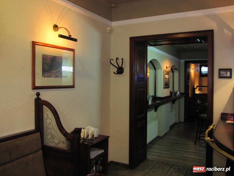 Zdjęcie w galerii na portalu naszraciborz.pl: Obejrzyj mecze Euro w Piwiarni Raciborskiej wiadomości z regionu