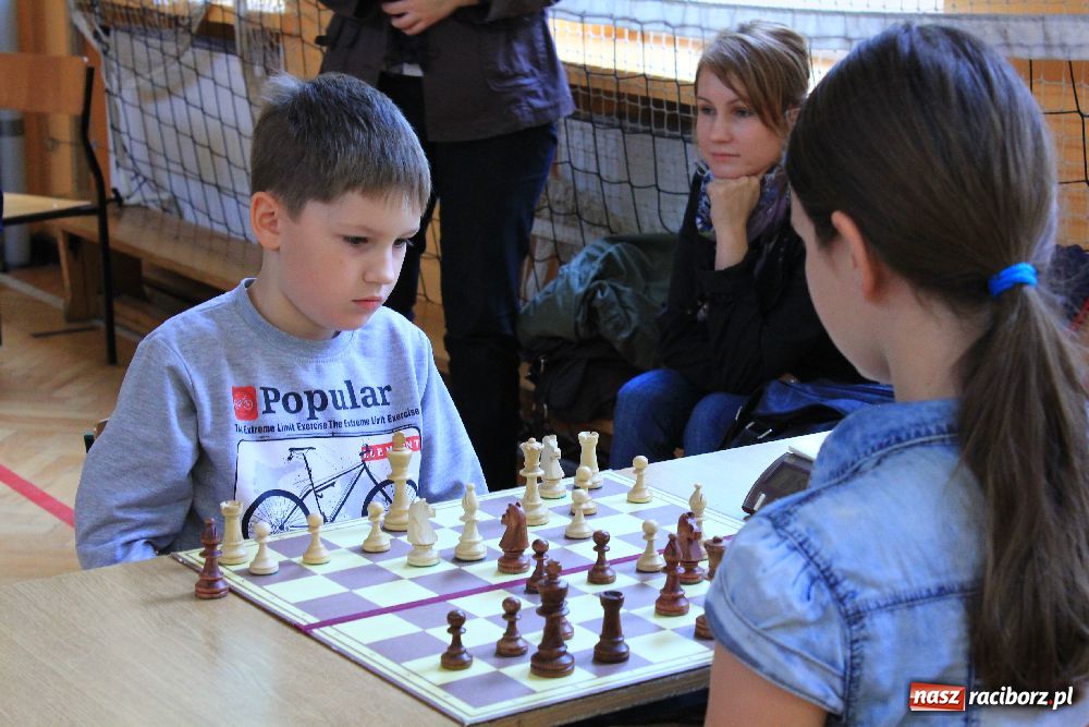 Zdjęcie w galerii na portalu naszraciborz.pl: Najlepsi szachiści są w SP 13 wiadomości z regionu