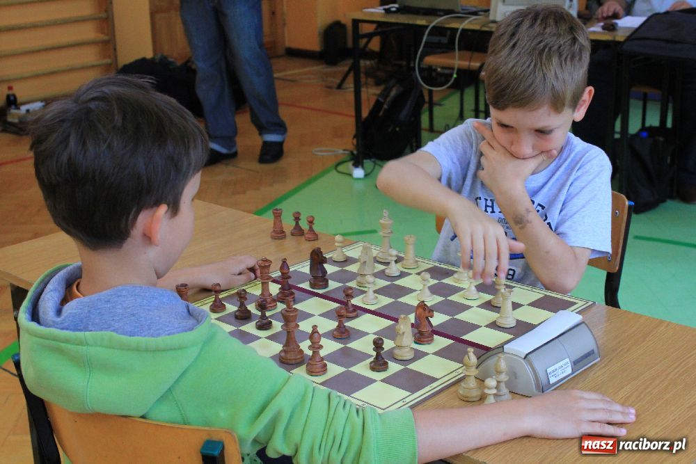 Zdjęcie w galerii na portalu naszraciborz.pl: Najlepsi szachiści są w SP 13 wiadomości z regionu