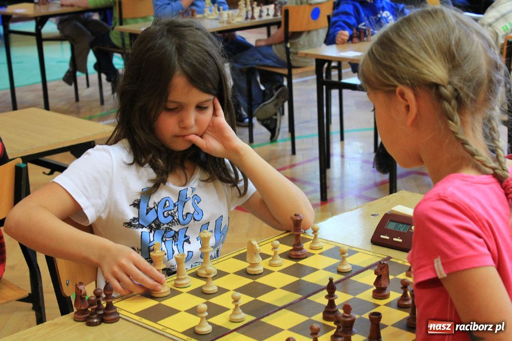 Zdjęcie w galerii na portalu naszraciborz.pl: Najlepsi szachiści są w SP 13 wiadomości z regionu