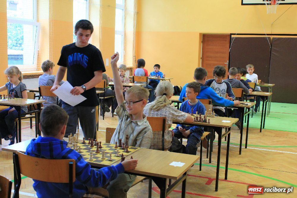 Zdjęcie w galerii na portalu naszraciborz.pl: Najlepsi szachiści są w SP 13 wiadomości z regionu