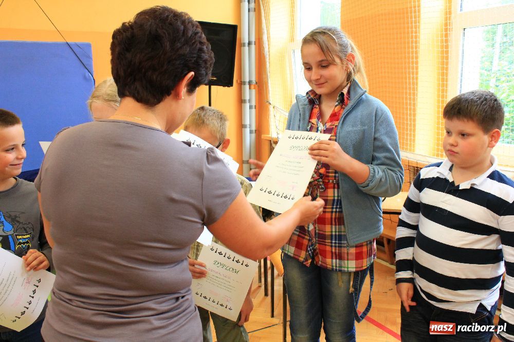 Zdjęcie w galerii na portalu naszraciborz.pl: Najlepsi szachiści są w SP 13 wiadomości z regionu