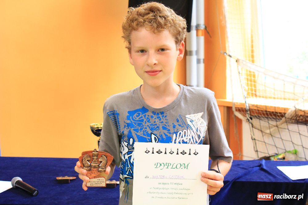 Zdjęcie w galerii na portalu naszraciborz.pl: Najlepsi szachiści są w SP 13 wiadomości z regionu