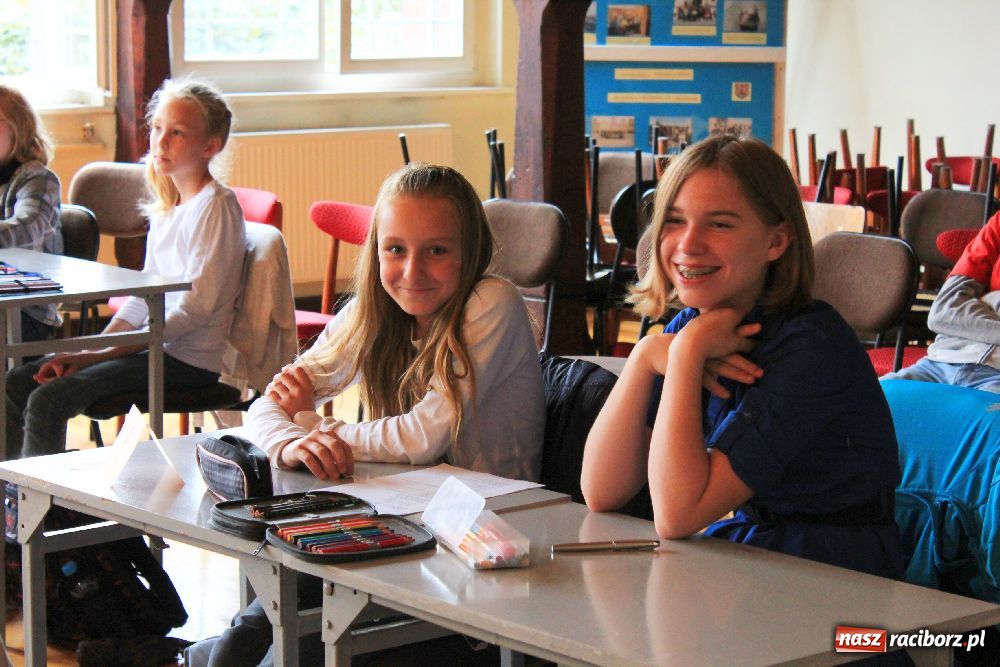 Zdjęcie w galerii na portalu naszraciborz.pl: Co Ty wiesz o Janie Pawle II? wiadomości z regionu