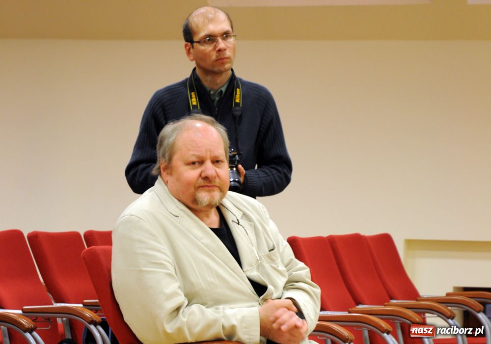 Zdjęcie w galerii na portalu naszraciborz.pl: W Raciborzu narodził się straszny kicz wiadomości z regionu