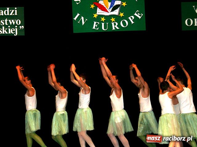 Zdjęcie w galerii na portalu naszraciborz.pl: Debata Oksfordzka w Kuźni wiadomości z regionu