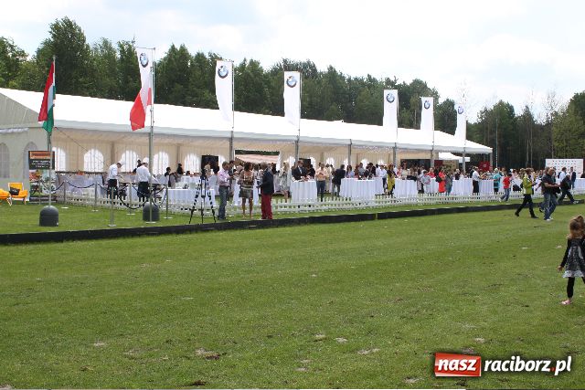 Zdjęcie w galerii na portalu naszraciborz.pl: Dania z Szonowic na cześć królowej wiadomości z regionu