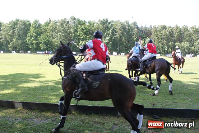 Zdjęcie w galerii na portalu naszraciborz.pl: Dania z Szonowic na cześć królowej wiadomości z regionu