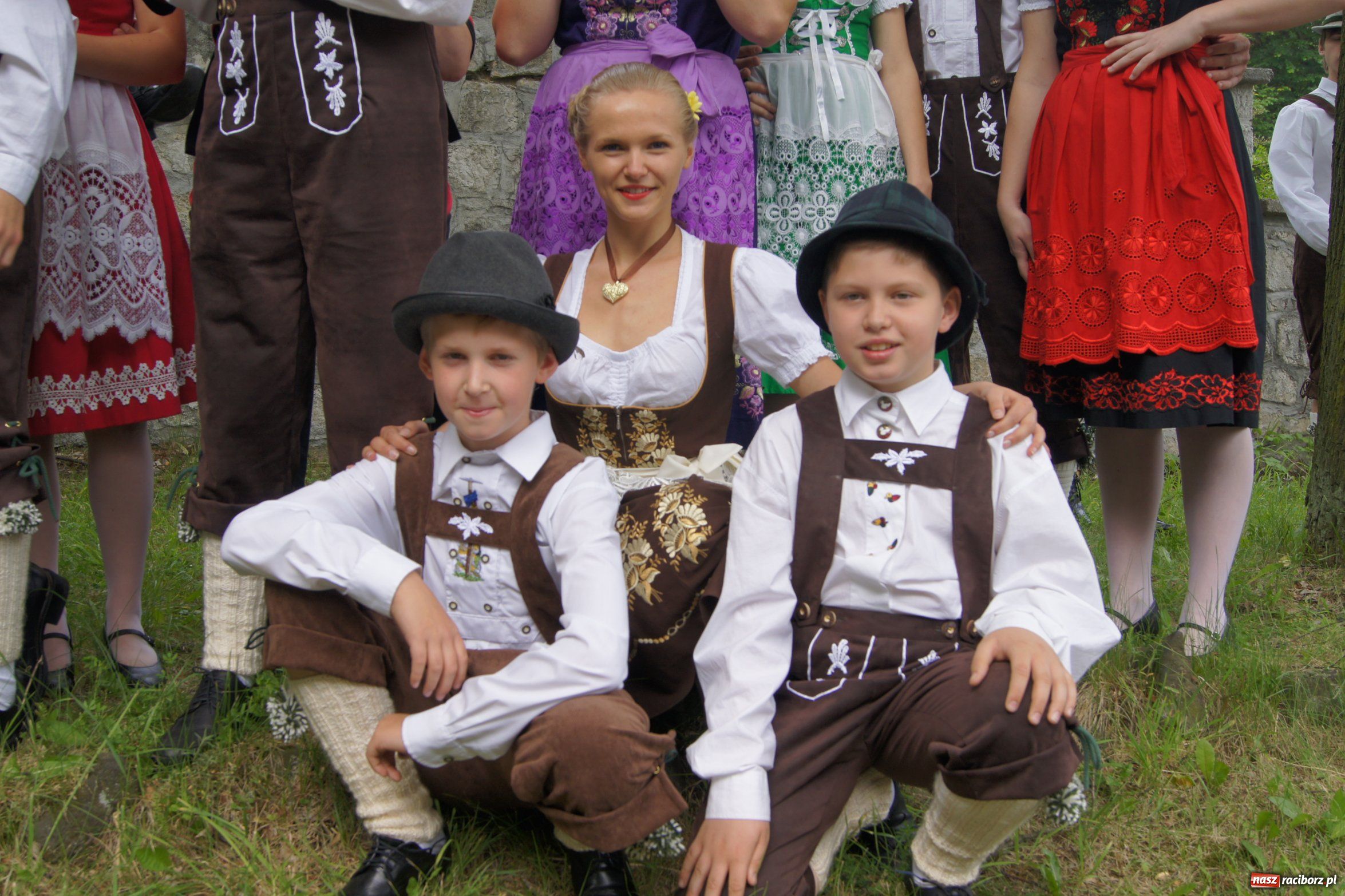 Zdjęcie w galerii na portalu naszraciborz.pl: Zespoły z Zawady najlepsze w tańcu wiadomości z regionu