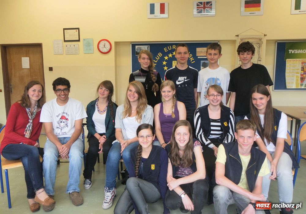 Zdjęcie w galerii na portalu naszraciborz.pl: Szkoła otwarta na nowe wiadomości z regionu