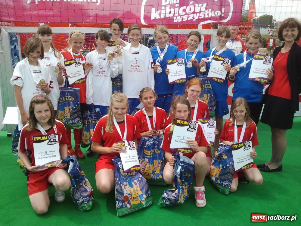 Zdjęcie w galerii na portalu naszraciborz.pl: Zdecydowała złota bramka wiadomości z regionu