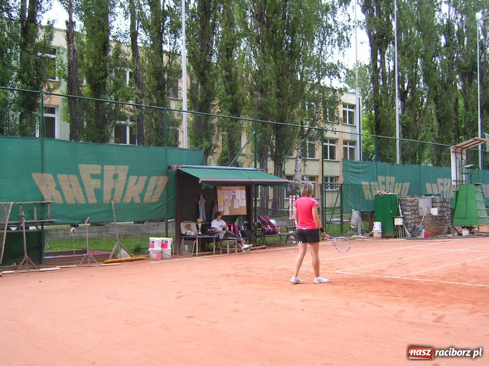 Zdjęcie w galerii na portalu naszraciborz.pl: Turniej tenisowy na kortach Rafako wiadomości z regionu