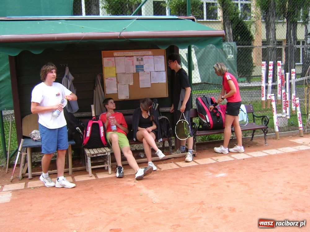 Zdjęcie w galerii na portalu naszraciborz.pl: Turniej tenisowy na kortach Rafako wiadomości z regionu