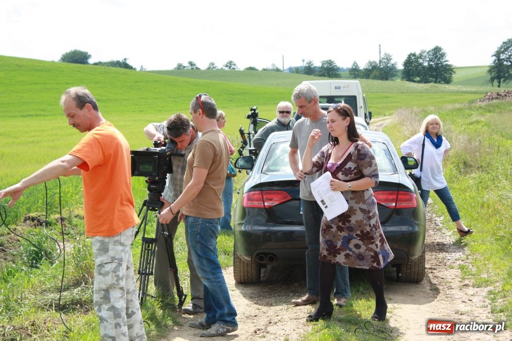 Zdjęcie w galerii na portalu naszraciborz.pl: Krzanowickie omy w polskiej i czeskiej TV wiadomości z regionu