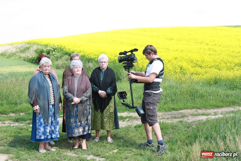 Zdjęcie w galerii na portalu naszraciborz.pl: Krzanowickie omy w polskiej i czeskiej TV wiadomości z regionu
