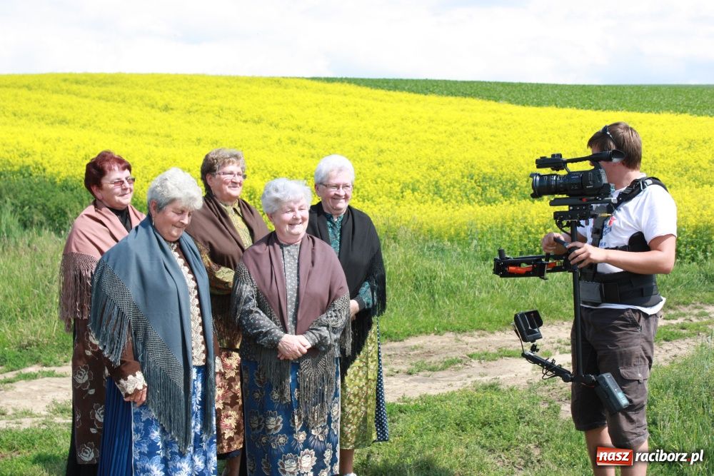 Zdjęcie w galerii na portalu naszraciborz.pl: Krzanowickie omy w polskiej i czeskiej TV wiadomości z regionu