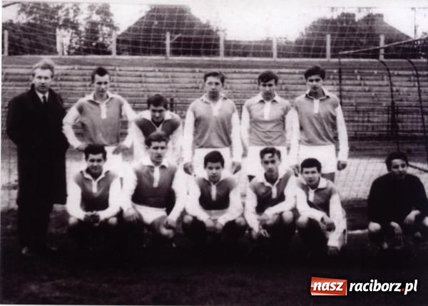 Zdjęcie w galerii na portalu naszraciborz.pl: Zobacz Smudę w barwach Unii Racibórz wiadomości z regionu