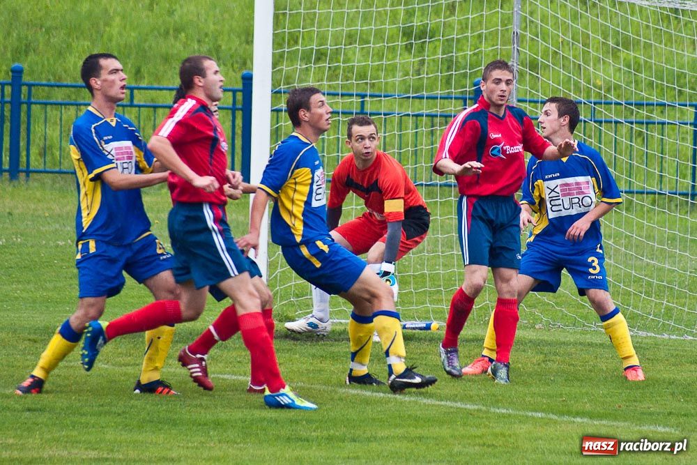 Zdjęcie w galerii na portalu naszraciborz.pl: Żory pokonane w Raciborzu wiadomości z regionu