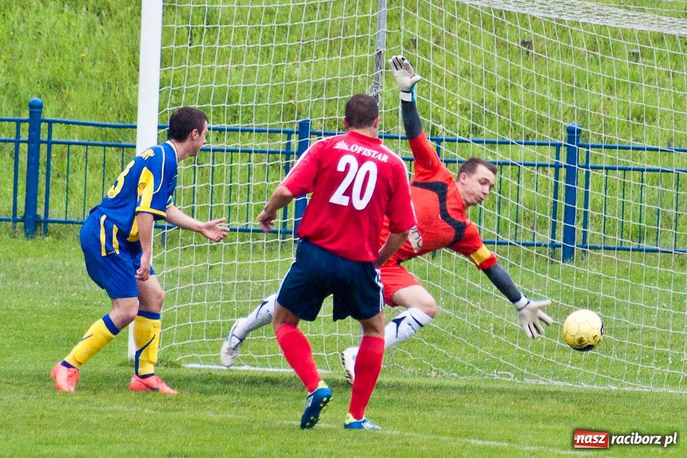 Zdjęcie w galerii na portalu naszraciborz.pl: Żory pokonane w Raciborzu wiadomości z regionu