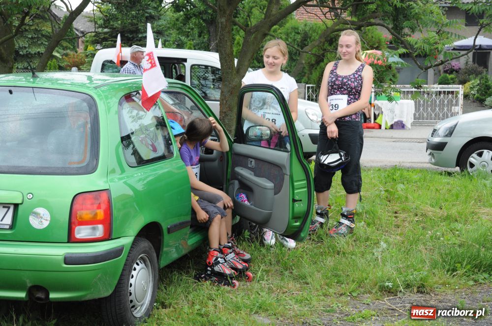 Zdjęcie w galerii na portalu naszraciborz.pl: W Modzurowie ścigali się na łyżworolkach wiadomości z regionu