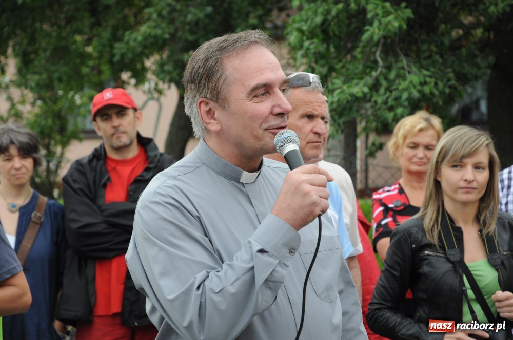 Zdjęcie w galerii na portalu naszraciborz.pl: W Modzurowie ścigali się na łyżworolkach wiadomości z regionu