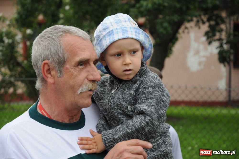 Zdjęcie w galerii na portalu naszraciborz.pl: W Modzurowie ścigali się na łyżworolkach wiadomości z regionu