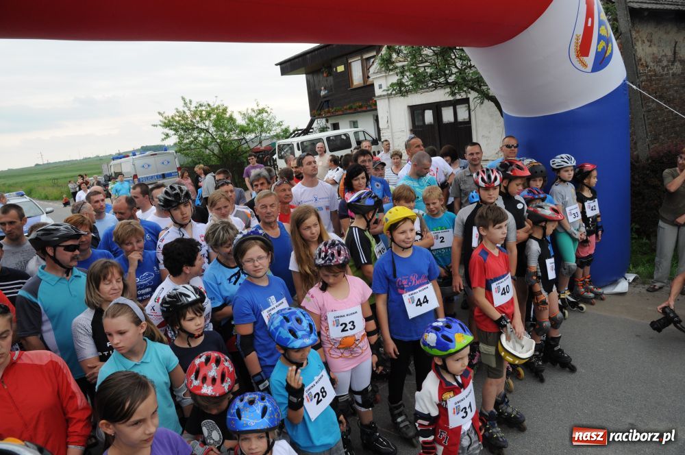 Zdjęcie w galerii na portalu naszraciborz.pl: W Modzurowie ścigali się na łyżworolkach wiadomości z regionu