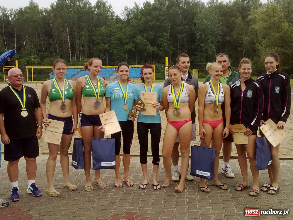 Zdjęcie w galerii na portalu naszraciborz.pl: Złoto dla Baron i Daniszewskiej wiadomości z regionu