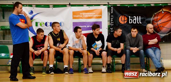 Zdjęcie w galerii na portalu naszraciborz.pl: Pierwsze finałowe zmagania dla Dywyty wiadomości z regionu